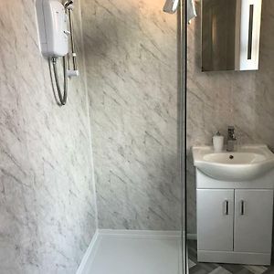 Private Bathroom Quadruple Room